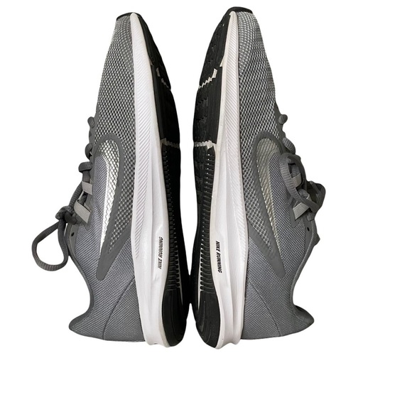 Nike Downshifter 9 Gray Running Sneakers Women’s Size 7.5 AQ7481-001 - Picture 5 of 13
